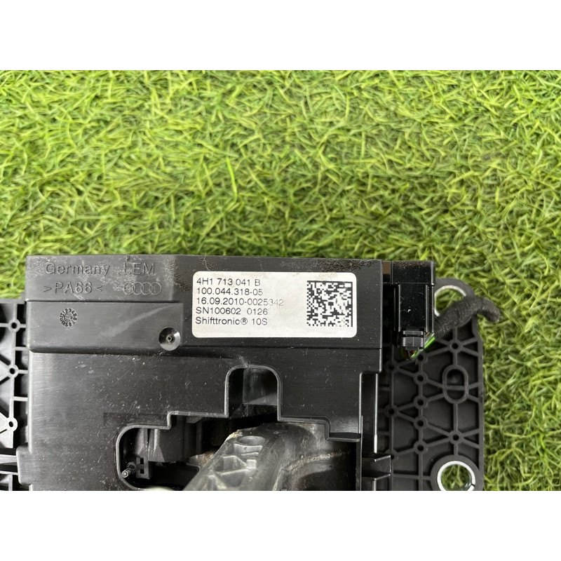 Селектор АКПП (трансмиссия) AUDI A8 D4 2011 4,2 4H1713105A