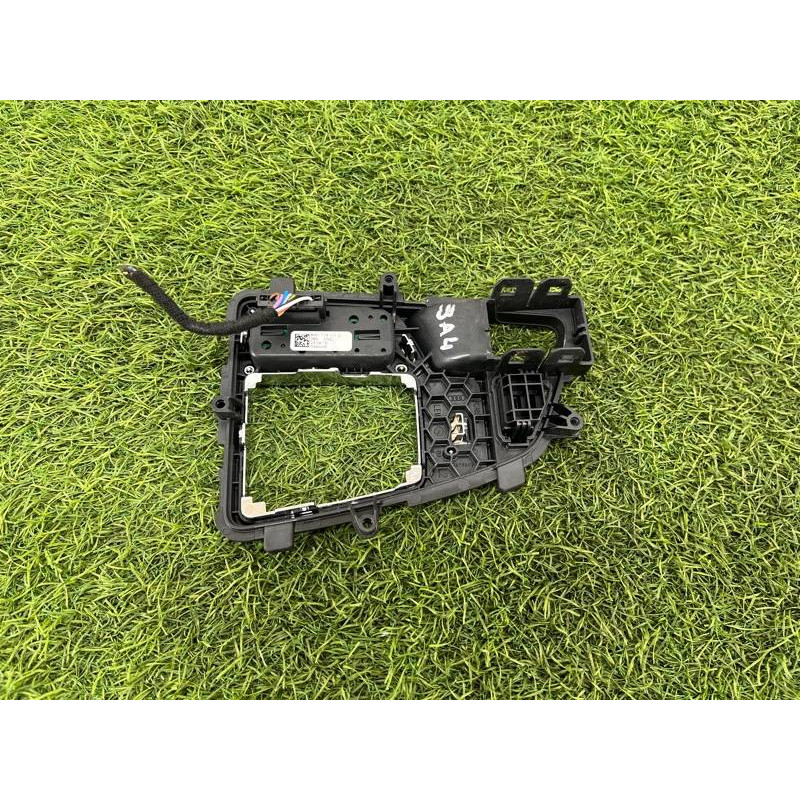 Рамка АКПП (салон) AUDI A4 B9 2017 2.0L 8W1713111CMNC
