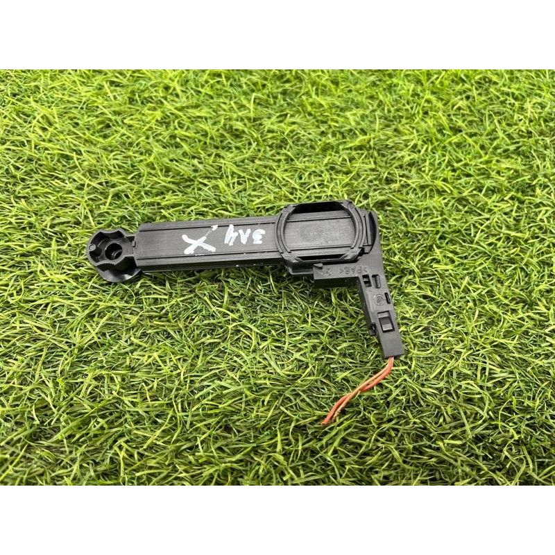 Амортизатор бардачка (салон) AUDI A4 B9 2017 2.0L 8W1880324