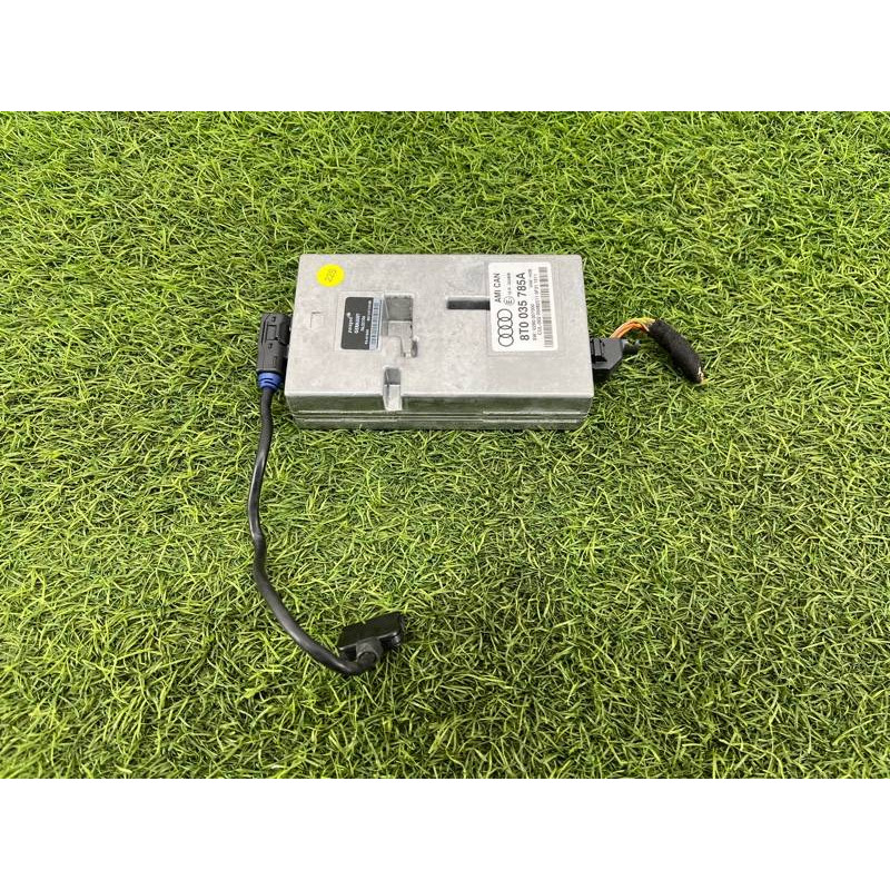 Блок управления интерфейсом (электрика / блок управления) Audi Q5 8R 2012 3.2 CALB 8T0035785A