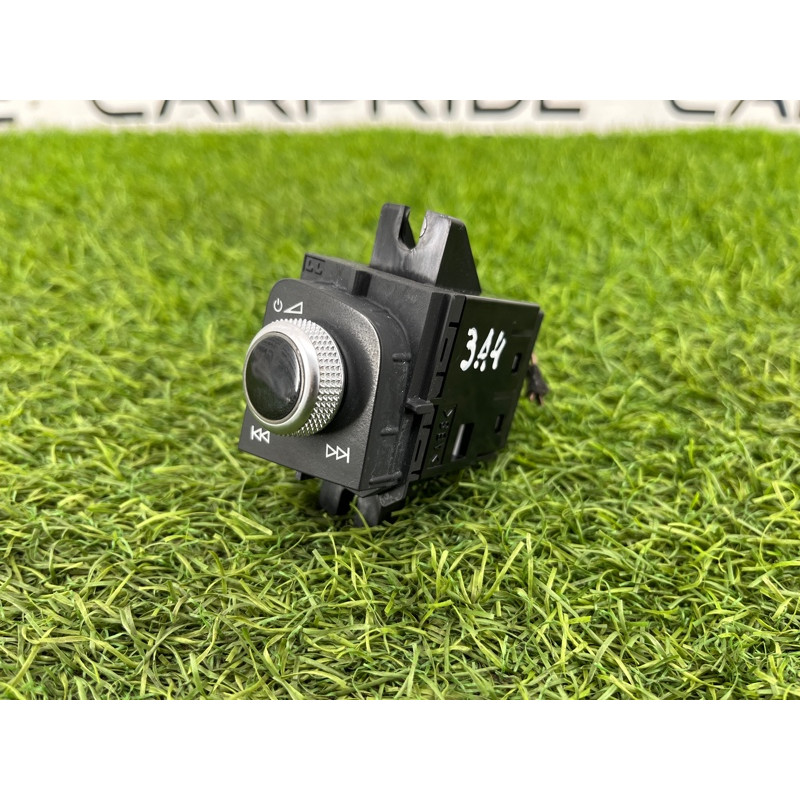 Кнопки мультимедиа (электрика / кнопки) AUDI A4 B9 2017 2.0L 8W1919616