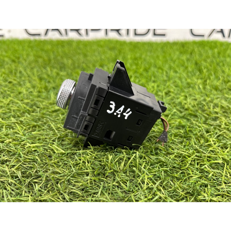 Кнопки мультимедиа (электрика / кнопки) AUDI A4 B9 2017 2.0L 8W1919616