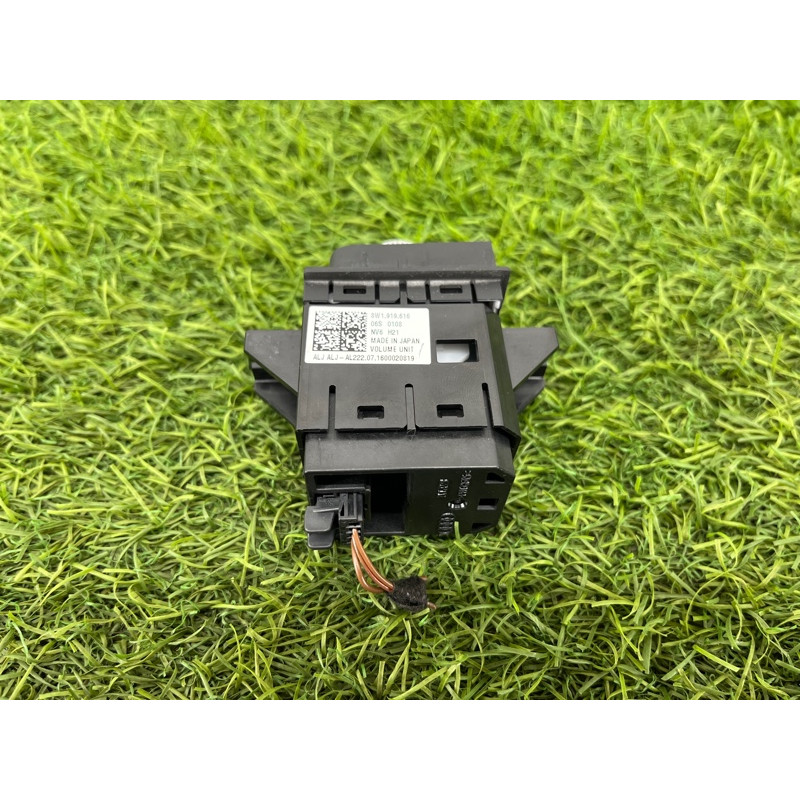 Кнопки мультимедиа (электрика / кнопки) AUDI A4 B9 2017 2.0L 8W1919616