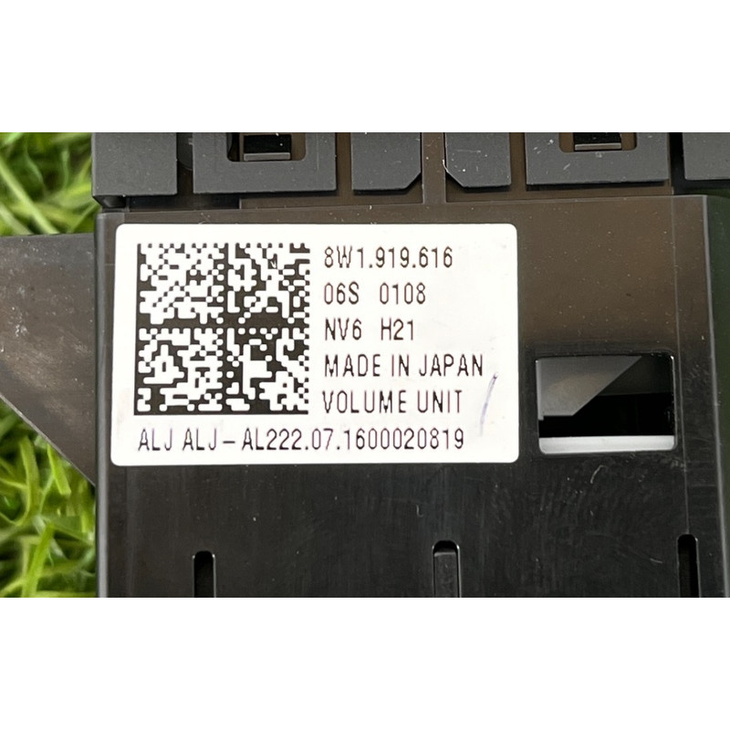 Кнопки мультимедиа (электрика / кнопки) AUDI A4 B9 2017 2.0L 8W1919616