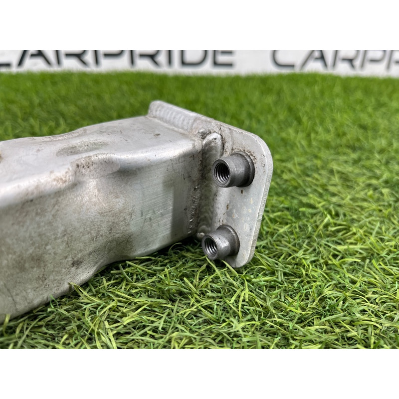 Кронштейн усилителя бампера (стекла и зеркала) AUDI A8 D4 2011 4,2 4H0806063E