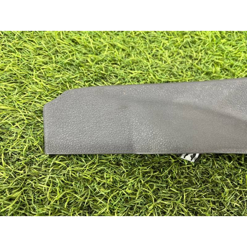 Накладка бардачка (салон) Audi Q5 8R 2012 3.2 CALB 8R1857506A4PK