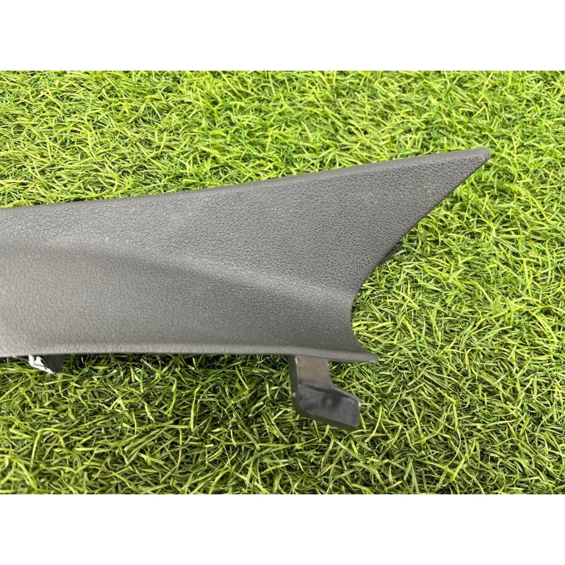 Накладка бардачка (салон) Audi Q5 8R 2012 3.2 CALB 8R1857506A4PK