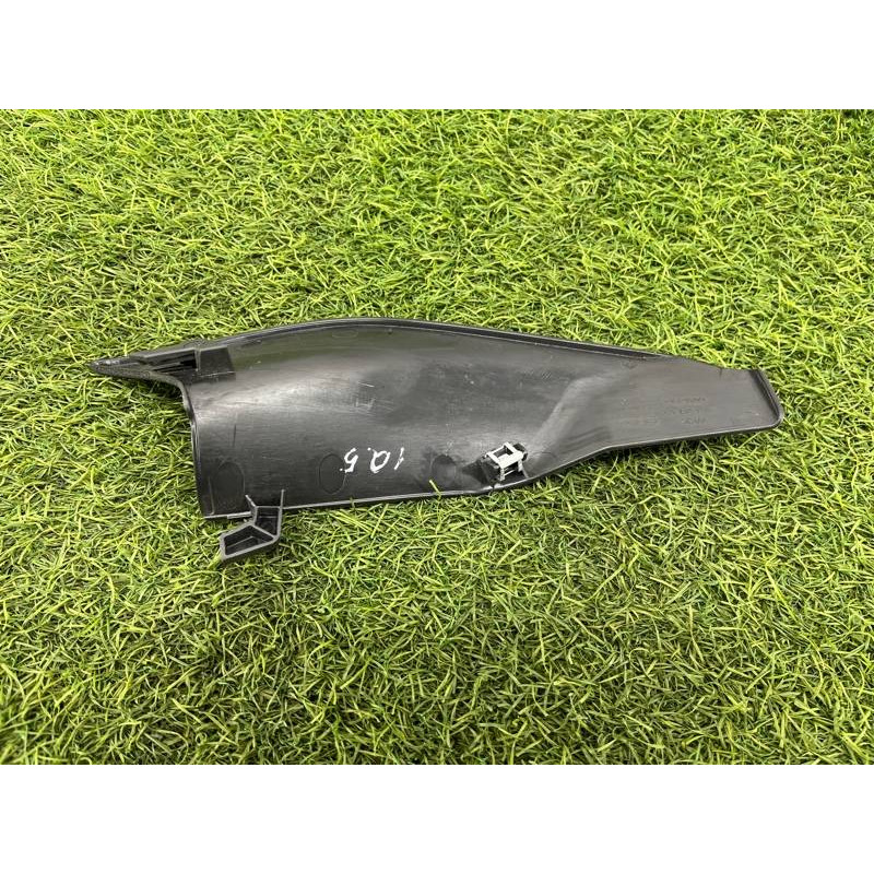 Накладка бардачка (салон) Audi Q5 8R 2012 3.2 CALB 8R1857506A4PK