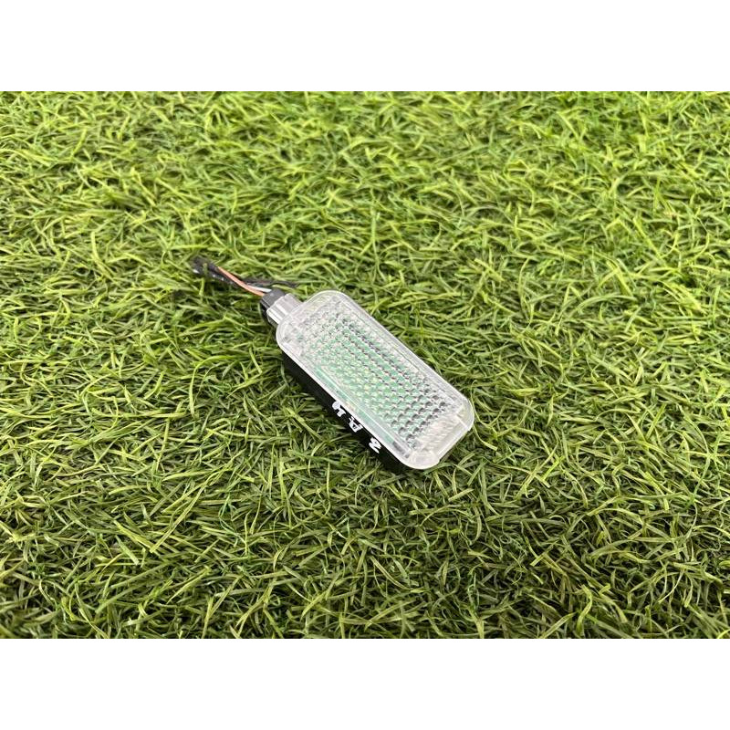 Плафон салона (салон) AUDI A4 B9 2017 2.0L 4e0947415