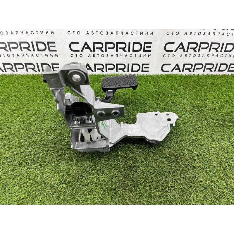 Педаль гальма з кронштейном (гальмівна система) Audi A5 F5 2019 2.0 TFSI 8W1723117B