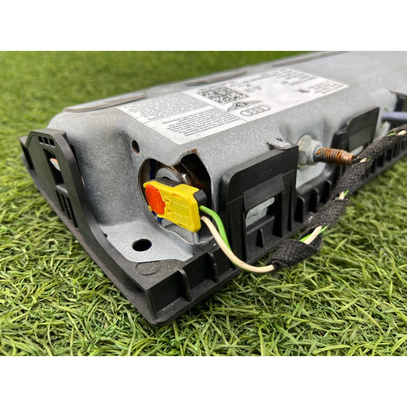 Airbag коленей (airbag/безопасность) AUDI A8 D4 2011 4,2 4H1880842A