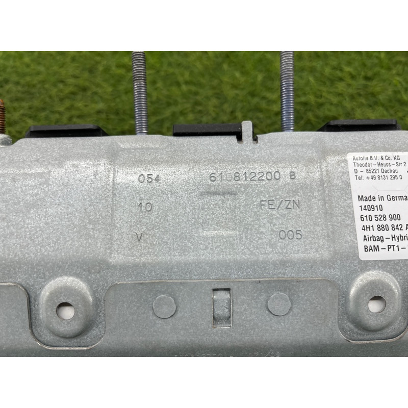 Airbag коленей (airbag/безопасность) AUDI A8 D4 2011 4,2 4H1880842A