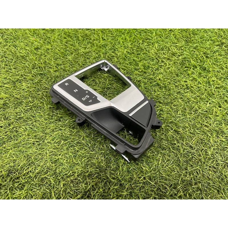 Рамка АКПП (салон) Audi A5 F5 2019 2.0 TFSI 8W1713111CMNC