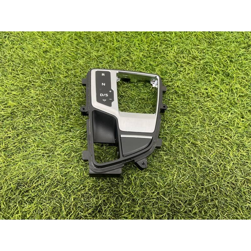 Рамка АКПП (салон) Audi A5 F5 2019 2.0 TFSI 8W1713111CMNC