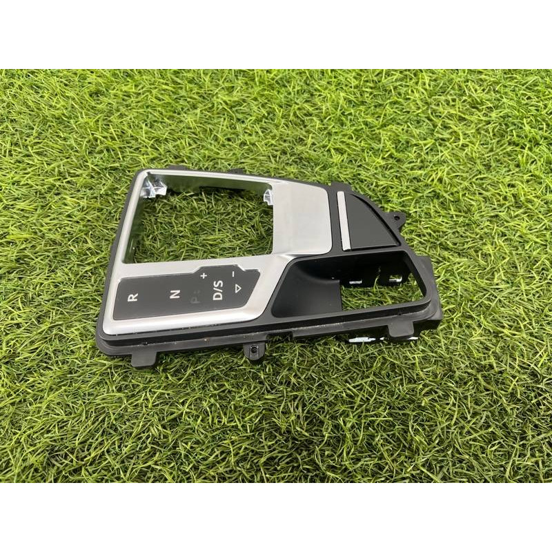 Рамка АКПП (салон) Audi A5 F5 2019 2.0 TFSI 8W1713111CMNC