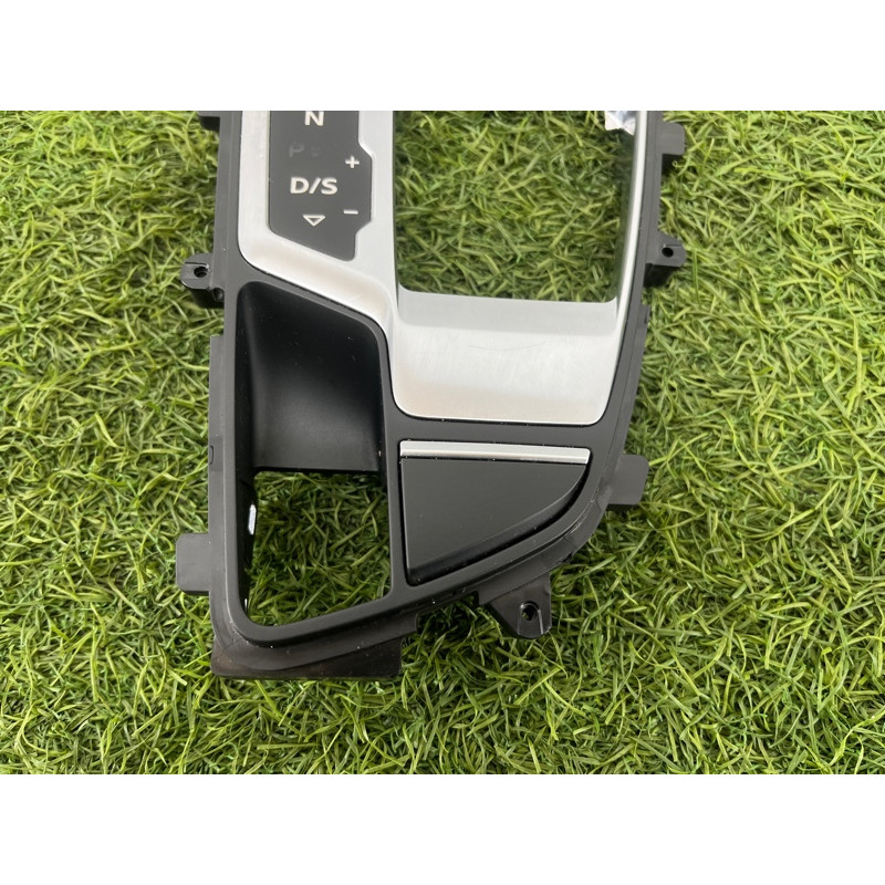 Рамка АКПП (салон) Audi A5 F5 2019 2.0 TFSI 8W1713111CMNC