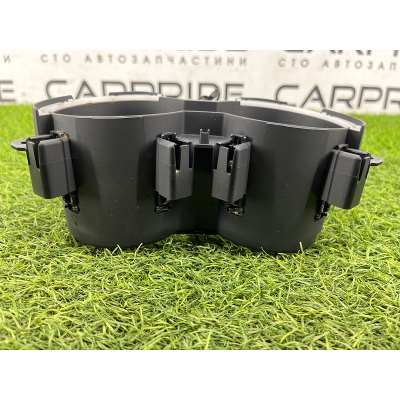 Підстаканник (салон) Audi A5 F5 2019 2.0 TFSI 8W0862533D6PS