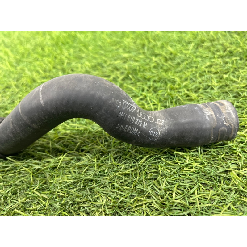 Патрубок (система охлаждения) AUDI A8 D4 2011 4,2 4H1819372M