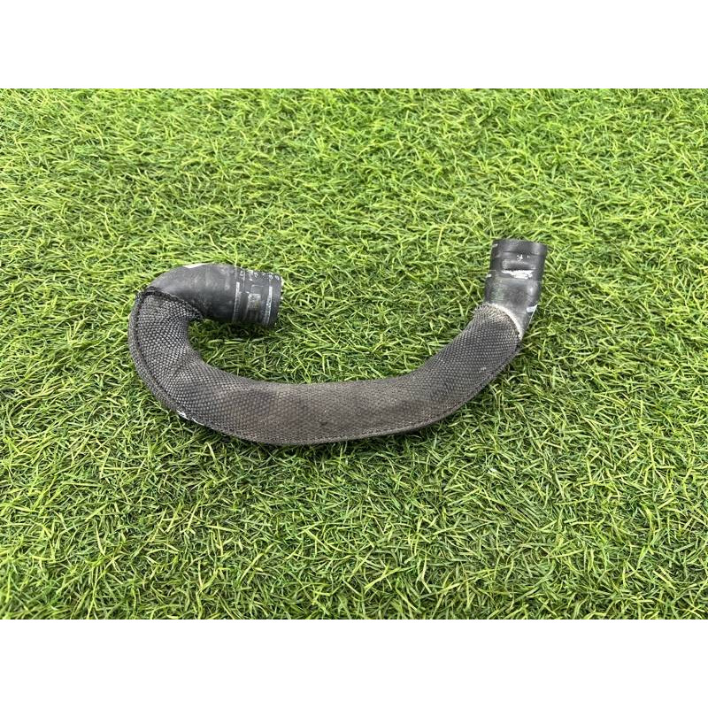 Патрубок (система охлаждения) AUDI A8 D4 2011 4,2 4H1819373E