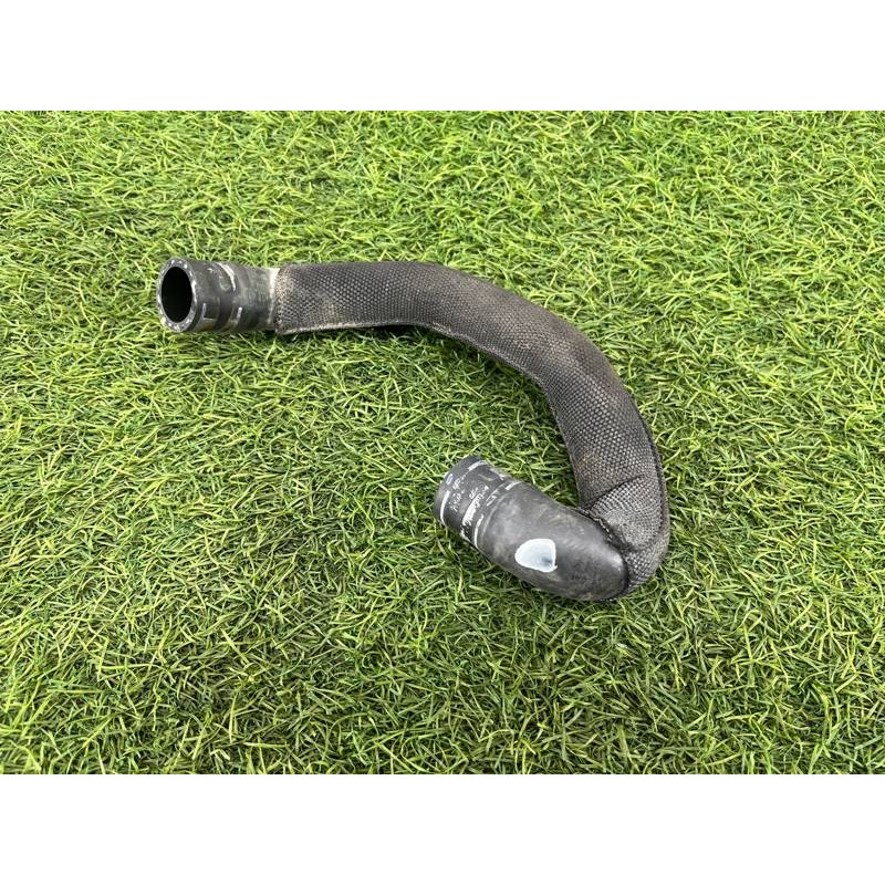 Патрубок (система охлаждения) AUDI A8 D4 2011 4,2 4H1819373E