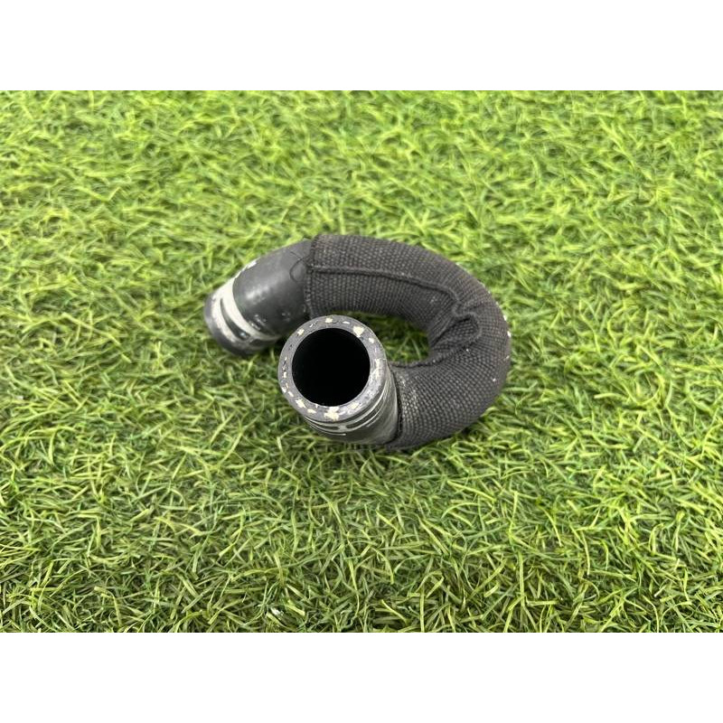 Патрубок (система охлаждения) AUDI A8 D4 2011 4,2 4H1819371B