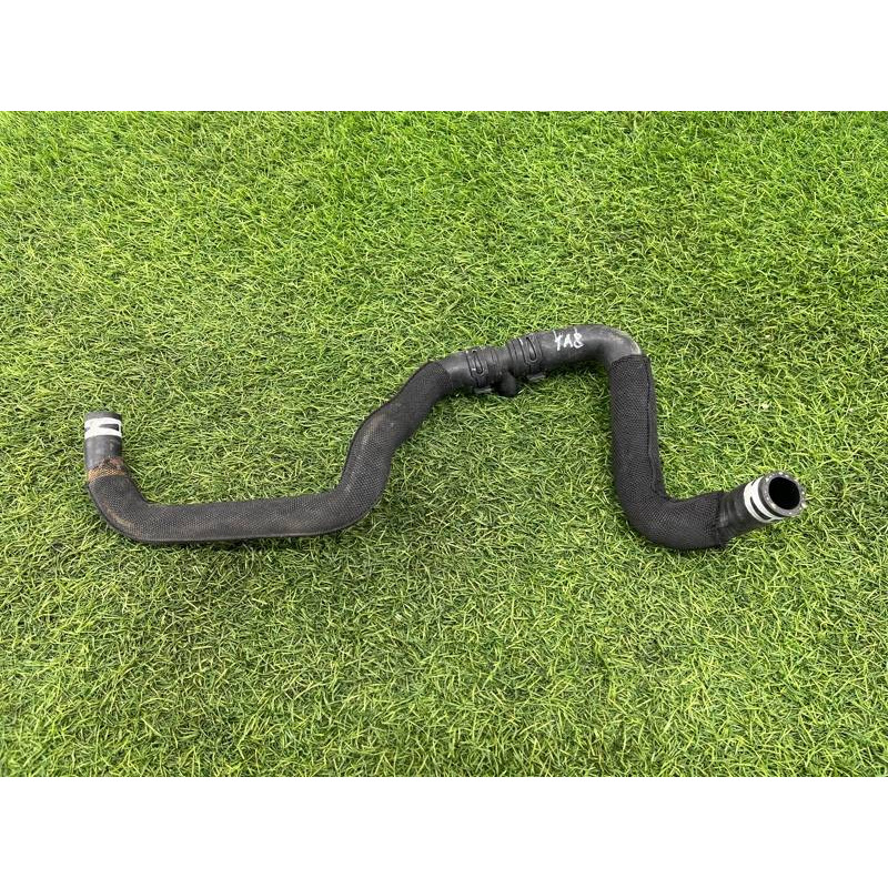 Патрубок (система охлаждения) AUDI A8 D4 2011 4,2 4H1819672J