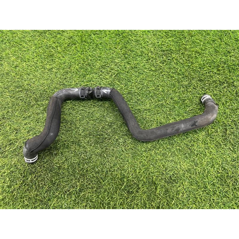 Патрубок (система охлаждения) AUDI A8 D4 2011 4,2 4H1819672J