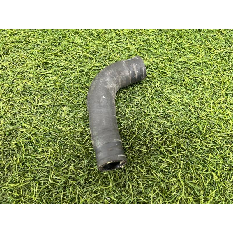 Патрубок (система охлаждения) AUDI A8 D4 2011 4,2 4H0121054F