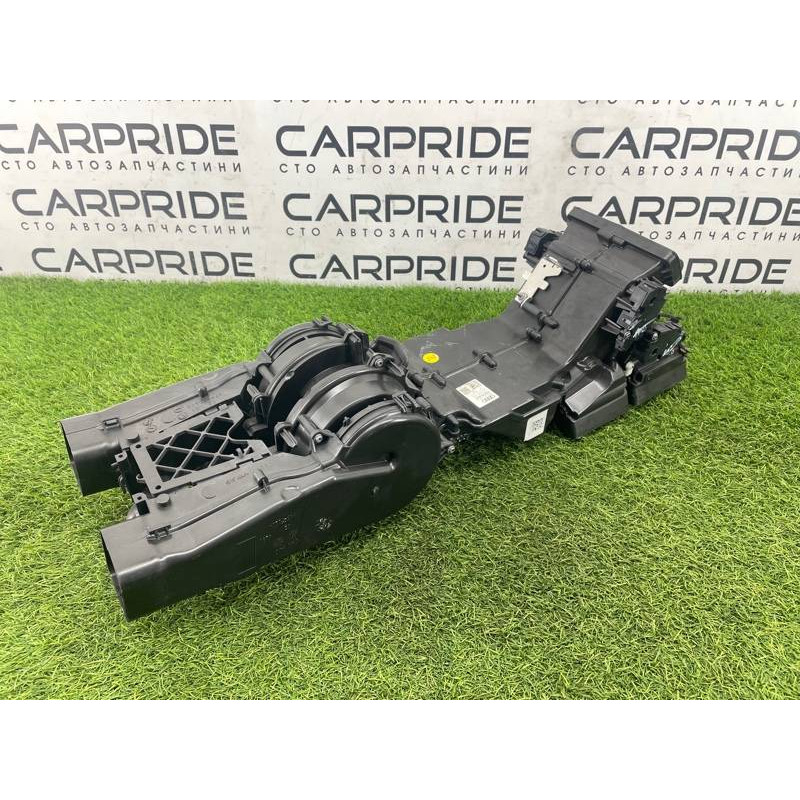 Корпус печки (отопление и кондиционирование) AUDI A8 D4 2011 4,2 4H0820329D