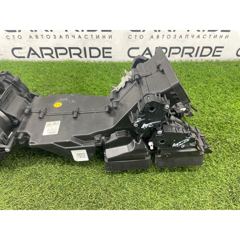 Корпус печки (отопление и кондиционирование) AUDI A8 D4 2011 4,2 4H0820329D