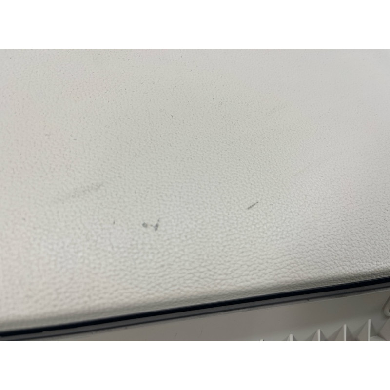 Бардачок (салон) AUDI A4 B9 2017 2.0L 8W1880302BV2