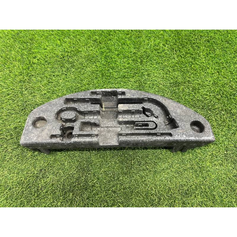 Ящик для инструментов (аксессуары) AUDI A8 D4 2011 4,2 4H0012110