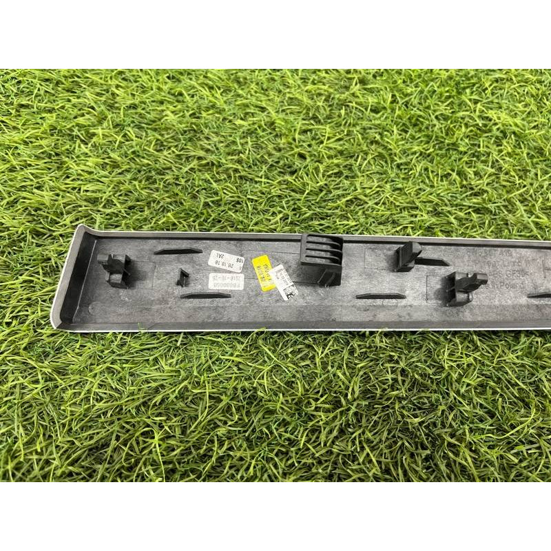 Декоративна накладка карти дверей (салон) Audi A5 F5 2019 2.0 TFSI 8W0867419A2AL