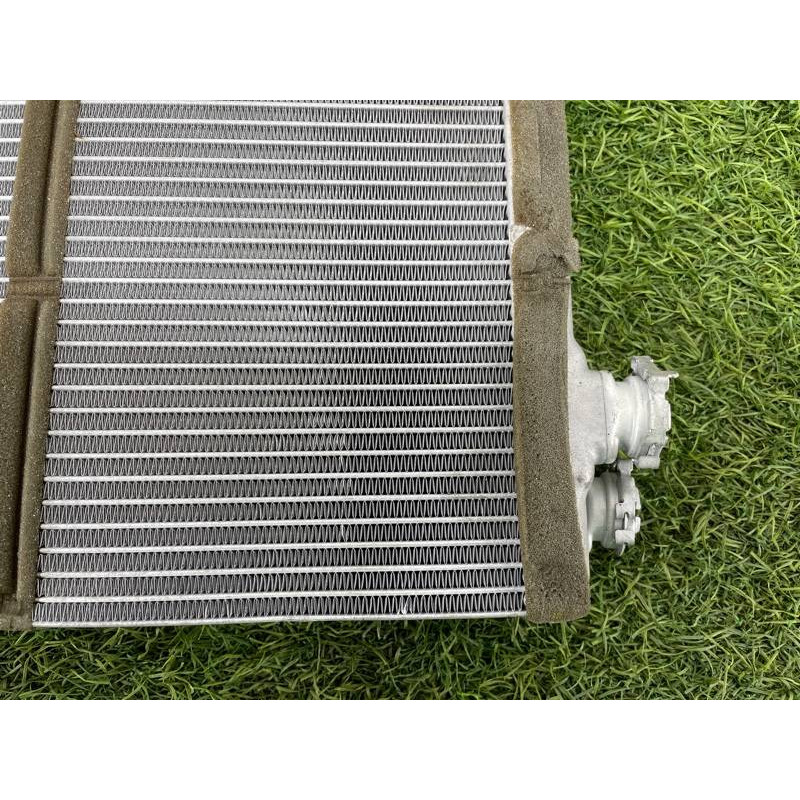 Радиатор печки (отопление и кондиционирование) Audi Q5 8R 2012 3.2 CALB 8K0898037A