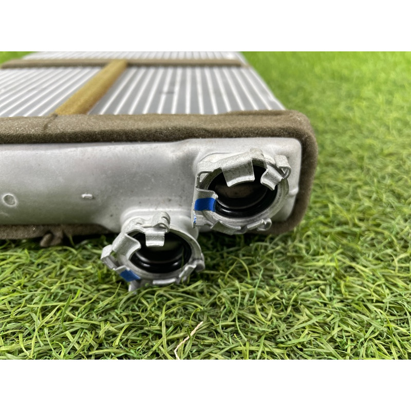 Радиатор печки (отопление и кондиционирование) Audi Q5 8R 2012 3.2 CALB 8K0898037A