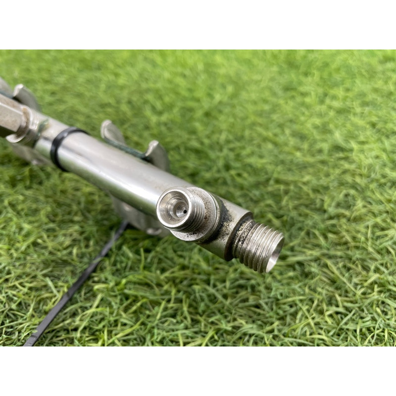 Топливная рампа (топливная система) BMW 5-series F10 2011 3.0 N55B30 13537576779