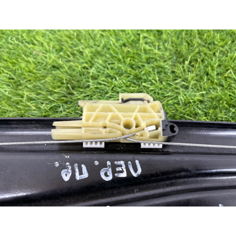 Механизм стеклоподъемника с мотором (кузов и элементы) BMW 5-series F10 2013 N47D20 51337182132