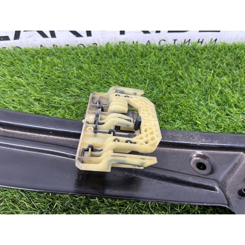 Механизм стеклоподъемника с мотором (кузов и элементы) BMW 5-series F10 2013 N47D20 51337182132