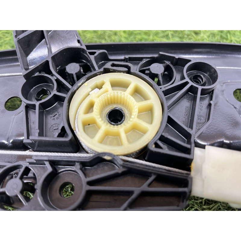 Механизм стеклоподъемника (кузов и элементы) BMW 5-series F10 2013 N63B44 51357182614