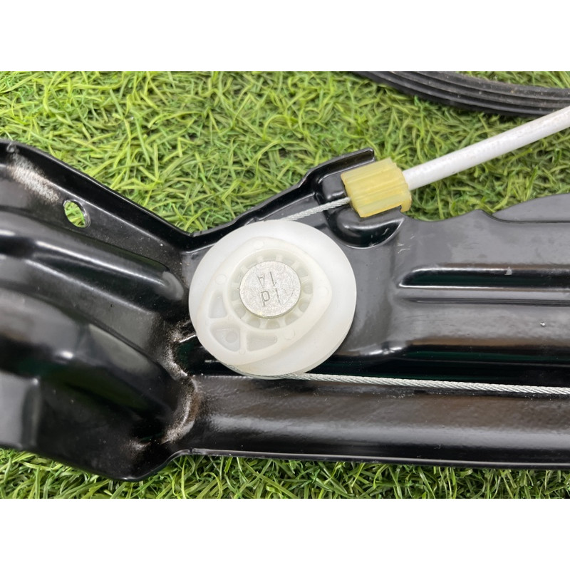 Механізм склопідйомника (кузов і елементи) BMW 5-series F10 2013 N63B44 51337182131