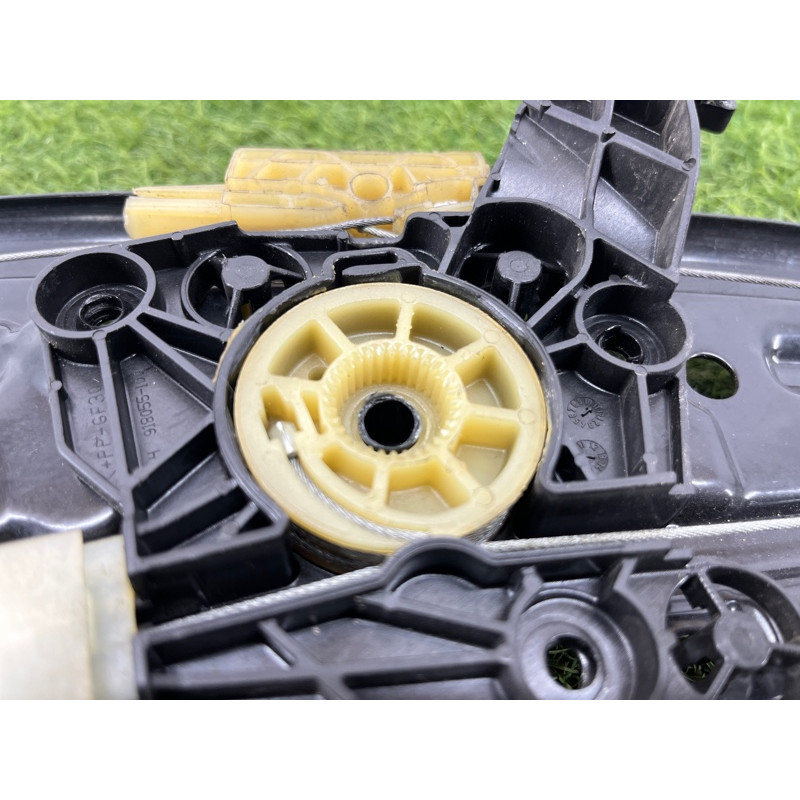 Механізм склопідйомника (кузов і елементи) BMW 5-series F10 2011 N63B44 51357182613