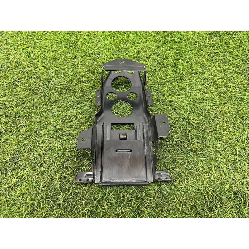 Направляющая подголовника (салон) BMW 5-series E34 1993 M20b25 52208102717