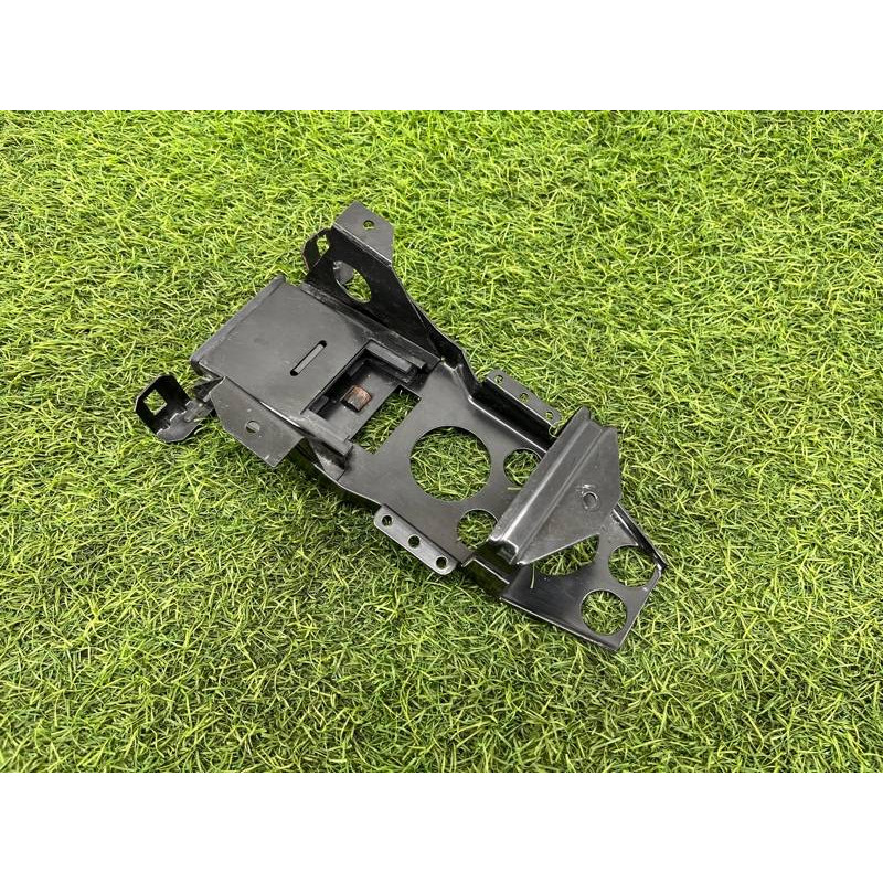 Направляющая подголовника (салон) BMW 5-series E34 1993 M20b25 52208102717