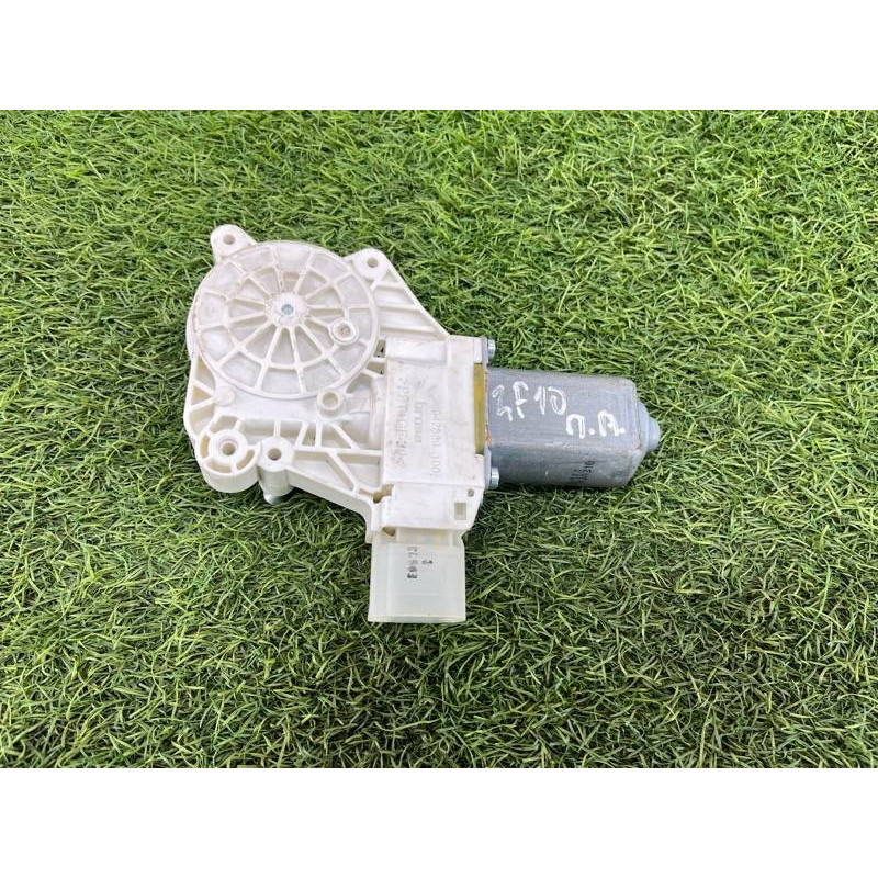 Мотор стеклоподъемника (электрика) BMW 5-series F10 51337271564