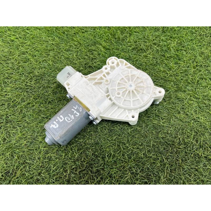 Мотор стеклоподъемника (электрика) BMW 5-series F10 51337271564