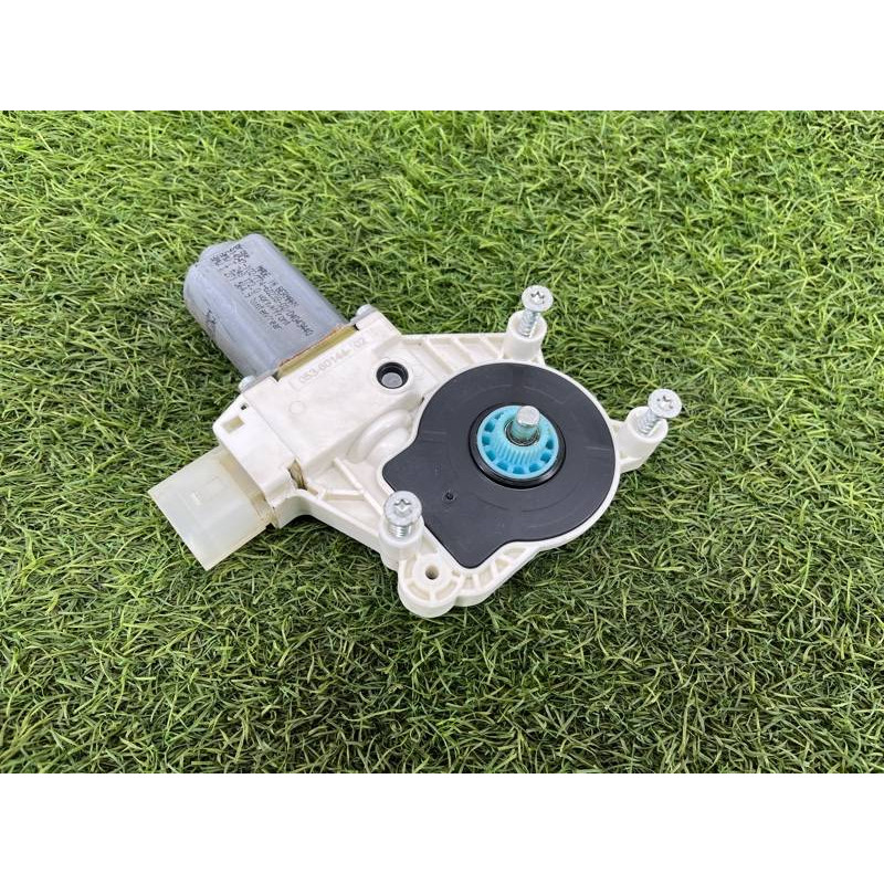 Мотор стеклоподъемника (электрика) BMW 5-series F10 51337271564