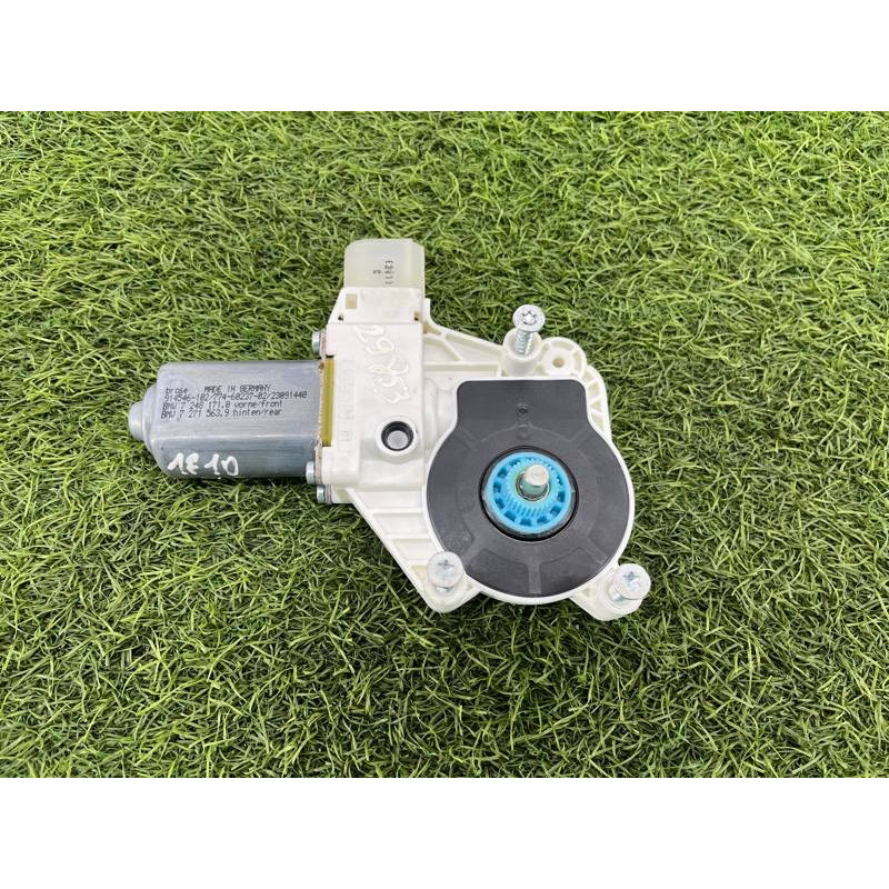 Мотор стеклоподъемника (электрика) BMW 5-series F10 51337271563