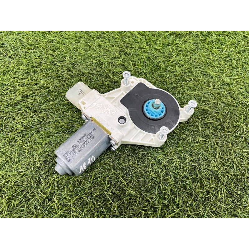 Мотор стеклоподъемника (электрика) BMW 5-series F10 51337271563