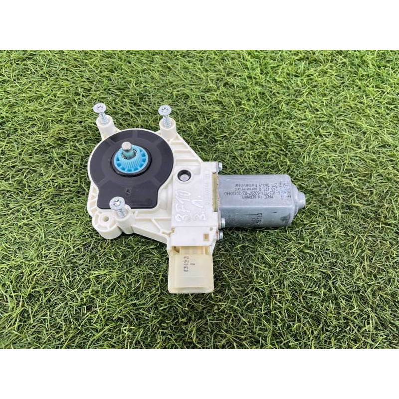 Мотор стеклоподъемника (электрика) BMW 5-series F10 51337271563