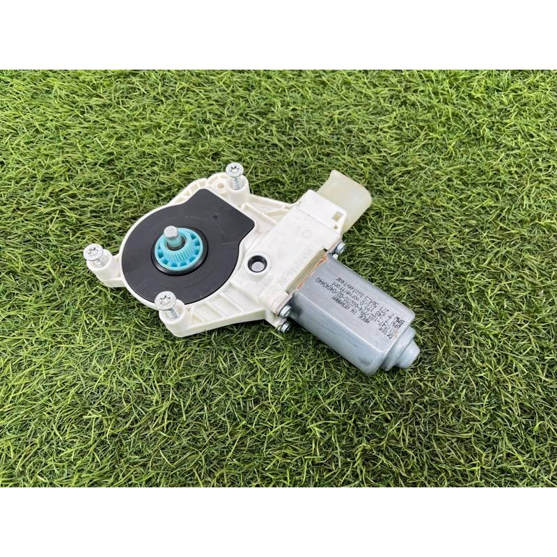 Мотор стеклоподъемника (электрика) BMW 5-series F10 51337271564